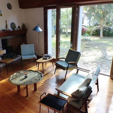 Soroca Pour 8 Personnes Avec Climatisation Et Wifi Gratuit